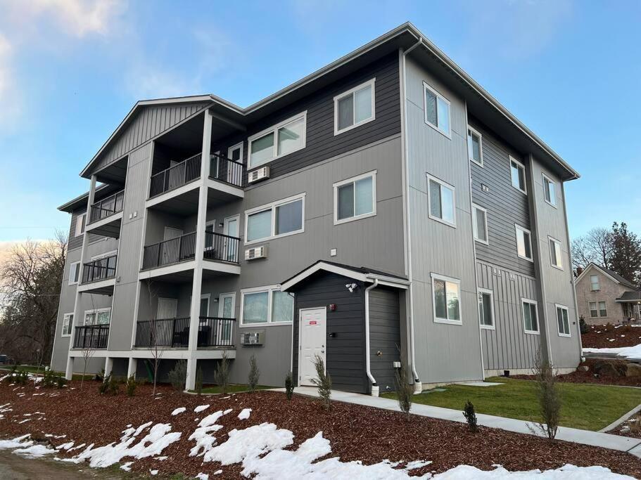 Brand New 2 Bd 2 Bth Near Dt And Perry District Apartment Spokane Exterior foto
