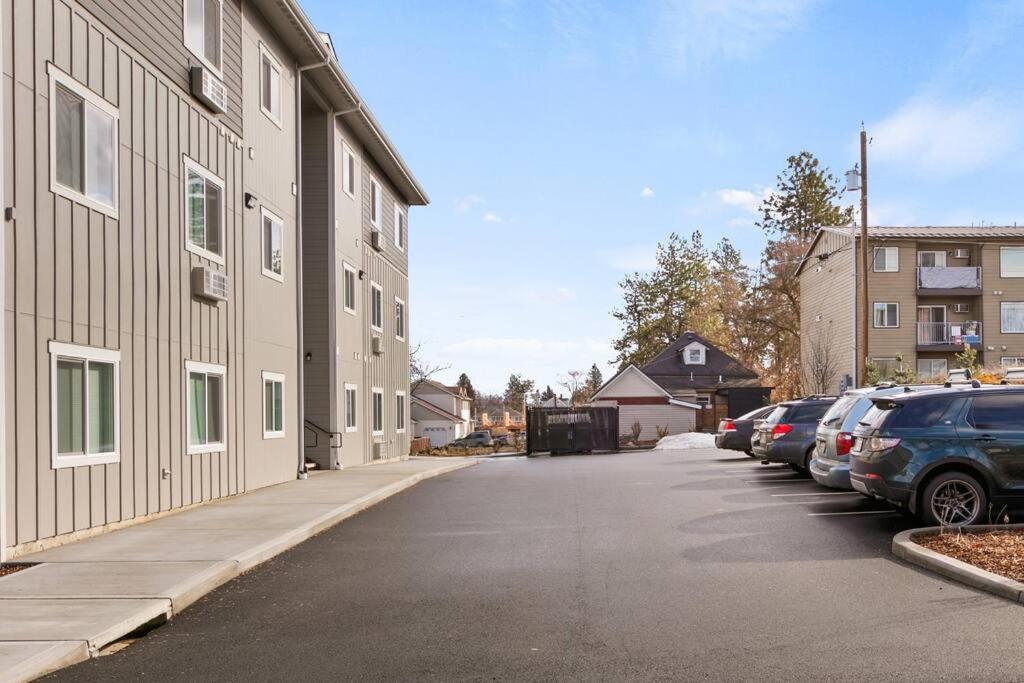 Brand New 2 Bd 2 Bth Near Dt And Perry District Apartment Spokane Exterior foto